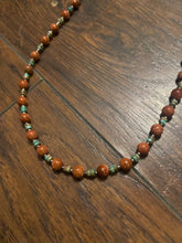 Load image into Gallery viewer, Robbie Necklace