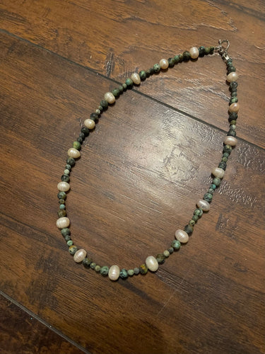 Des Necklace
