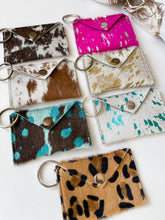 Load image into Gallery viewer, Cowhide Credit Card Holder Keychain - Gift Card holder