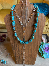 Load image into Gallery viewer, The Chic Dangle Earrings with Navajo Pearls