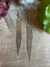Load image into Gallery viewer, The Chic Dangle Earrings with Navajo Pearls