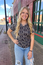 Load image into Gallery viewer, Pecos Queen Tee