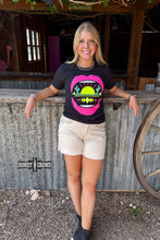Load image into Gallery viewer, CREAM- Shenandoah Stud Shorts