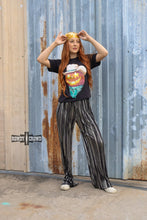 Load image into Gallery viewer, Ruffled Cup Pants
