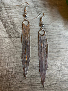 The Chic Dangle Earrings with Navajo Pearls
