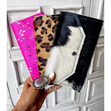 Load image into Gallery viewer, Cowhide Wallet