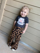 Load image into Gallery viewer, Turquoise is my Rock Itty Bitty Tee