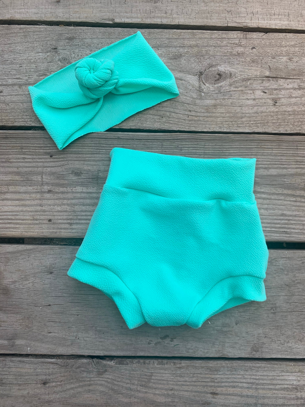 Solid Mint Bummies